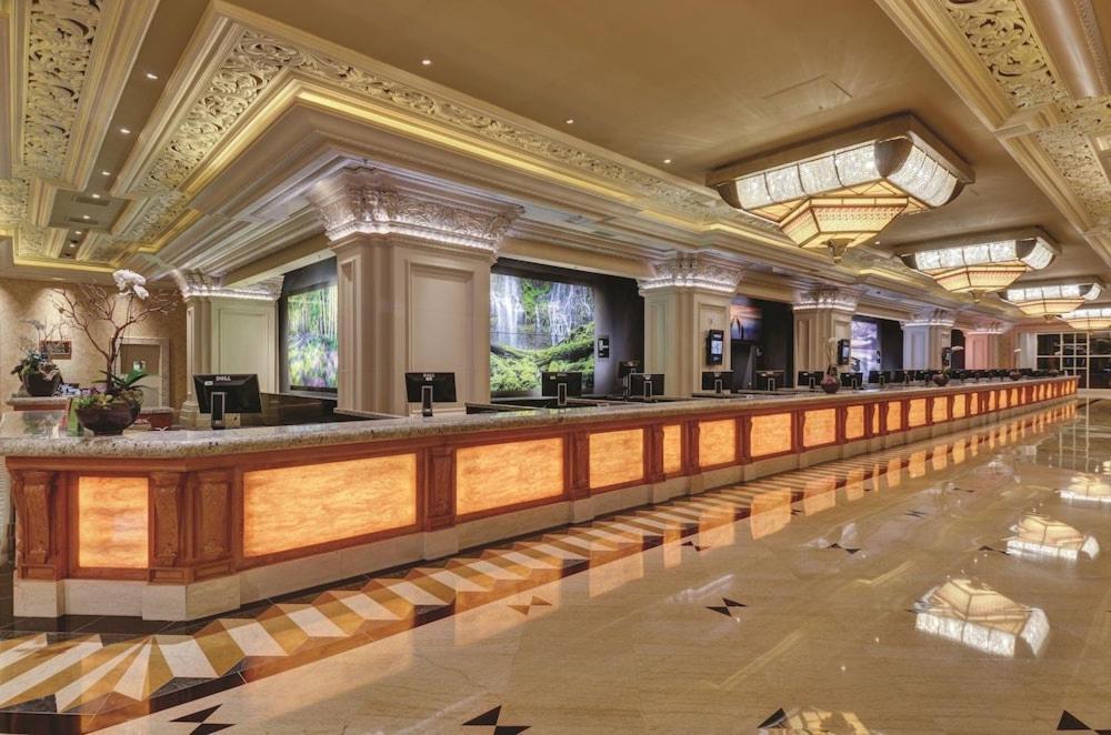Mandalay Bay Resort And Casino By Suiteness Las Vegas Luaran gambar